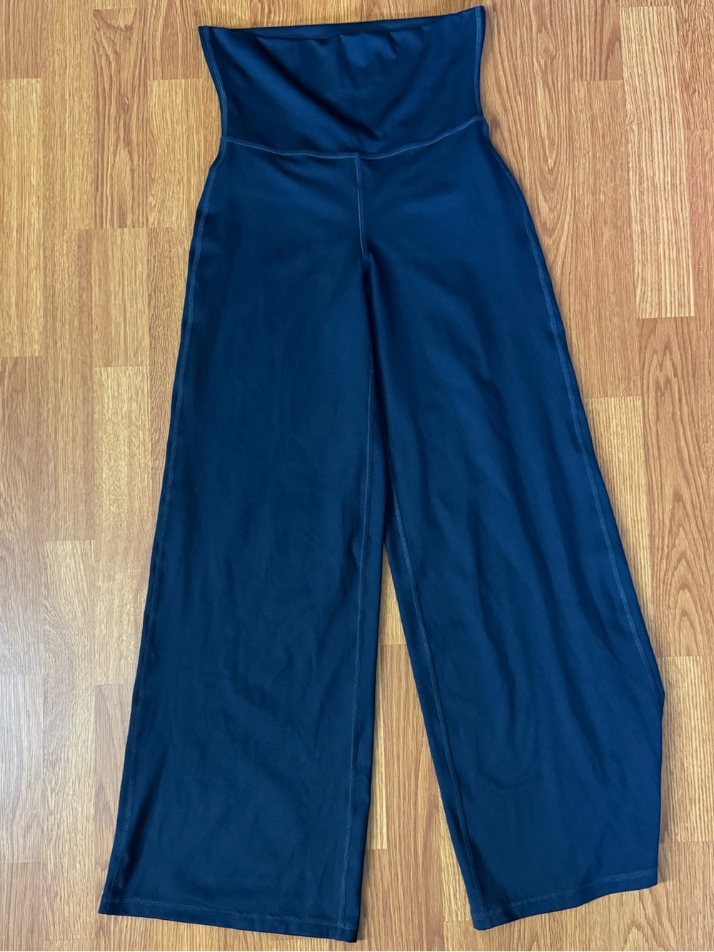 Gilly Hicks High-Waist Wide Leg Pants